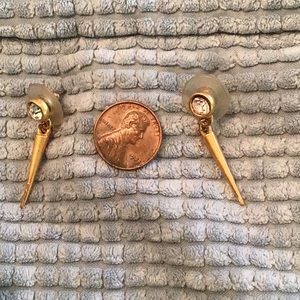 💛gold tone art deco inspired pierced earrings💛